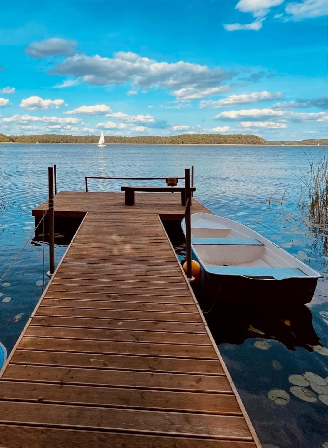 Dom Nad Jeziorem Mazury Pomost Segment 1 Kozin المظهر الخارجي الصورة